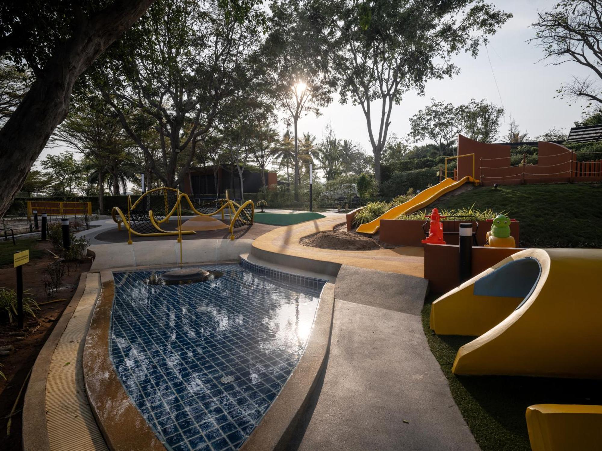 Sunshine Paradise Resort Банкрут Екстер'єр фото