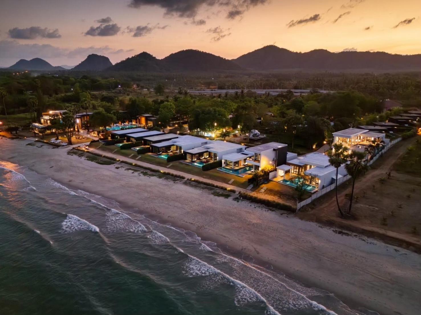 Sunshine Paradise Resort Банкрут Екстер'єр фото